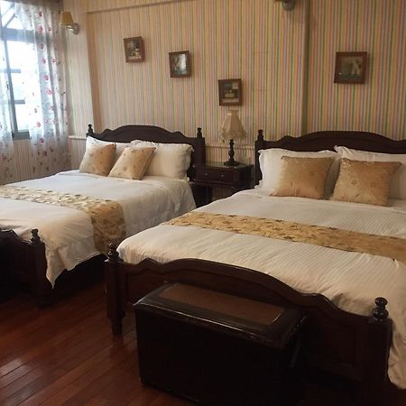 Ocean Deep Hostel Toucheng Buitenkant foto