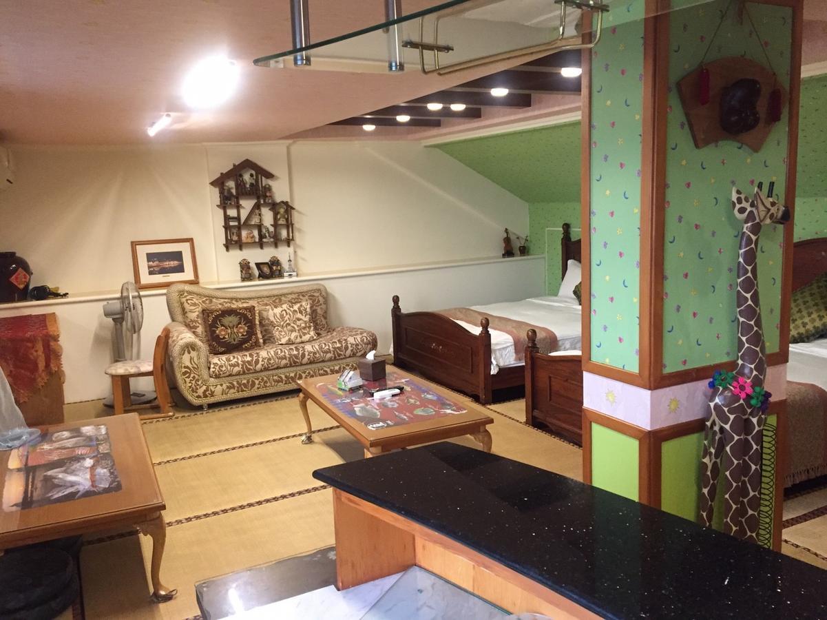 Ocean Deep Hostel Toucheng Buitenkant foto