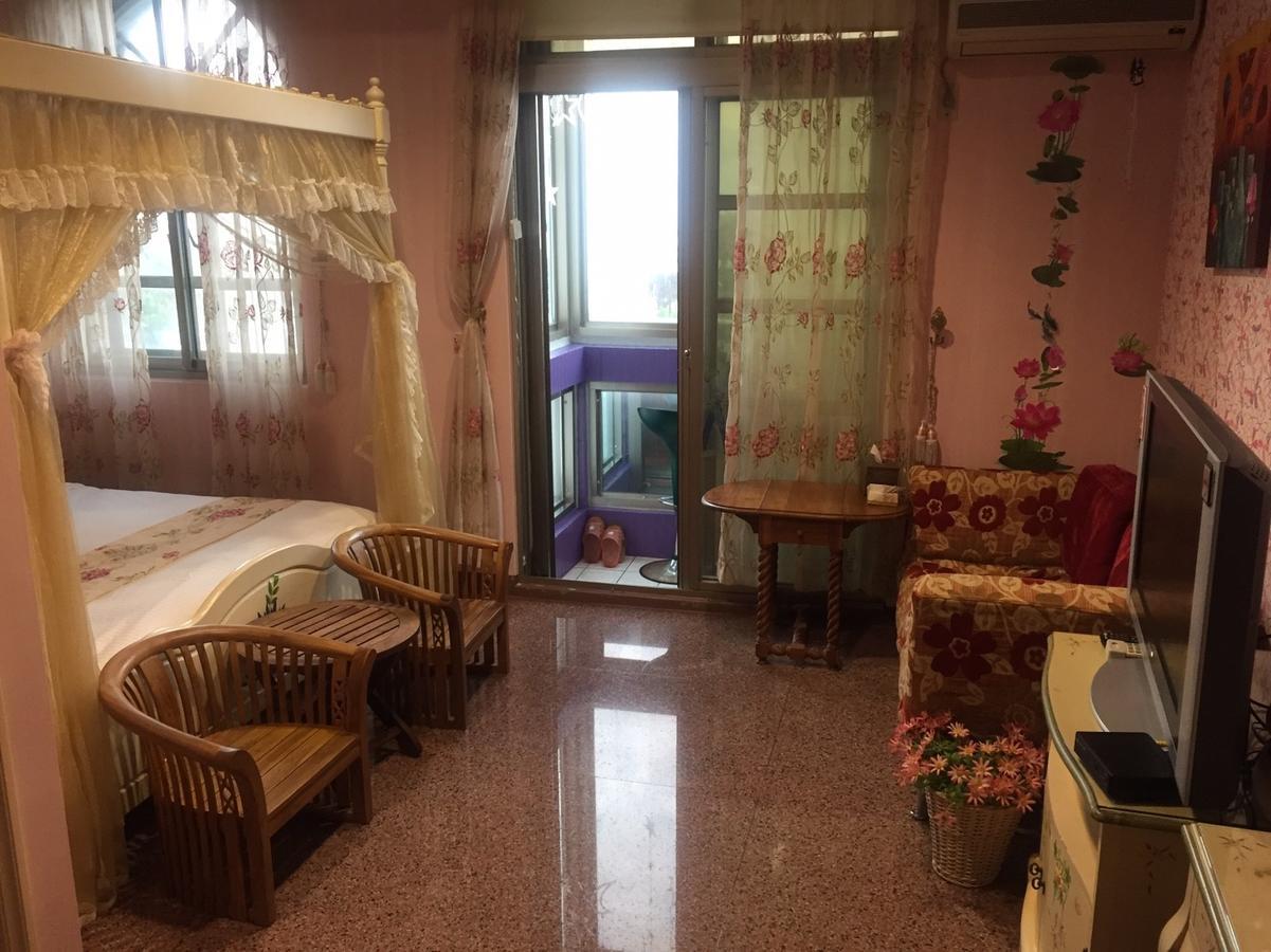 Ocean Deep Hostel Toucheng Buitenkant foto